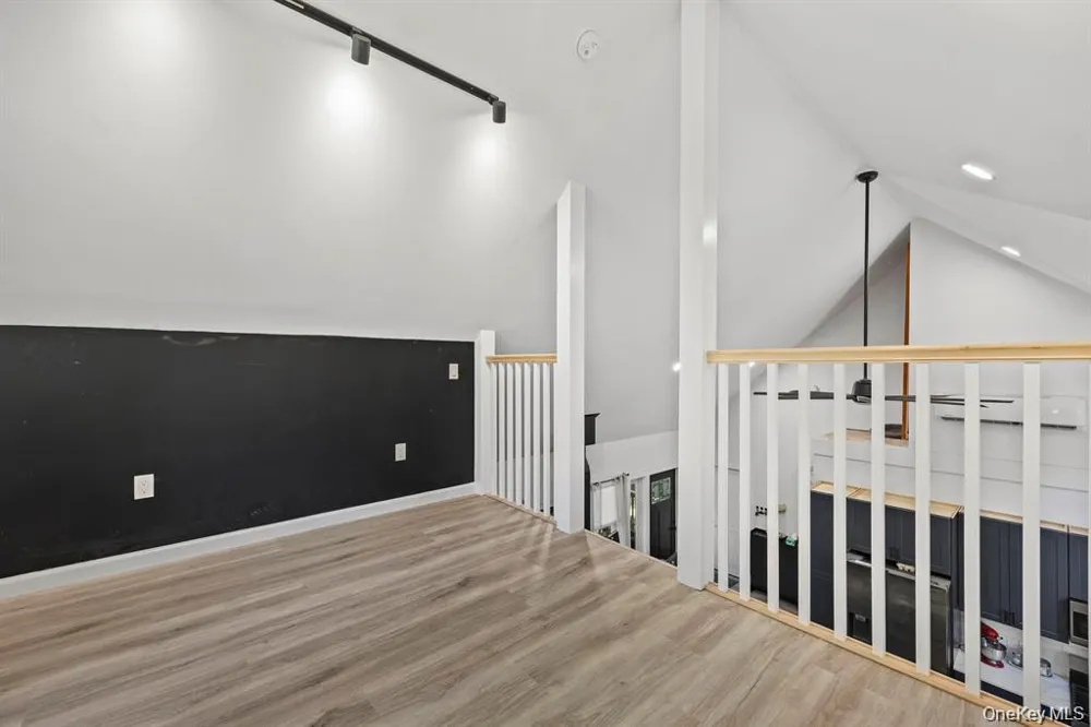 13-14 Creekside Place Pleasant Valley, NY 12569