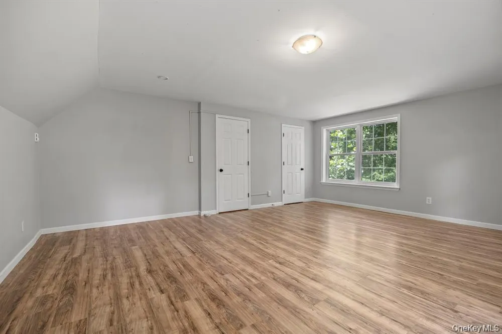 13-14 Creekside Place Pleasant Valley, NY 12569