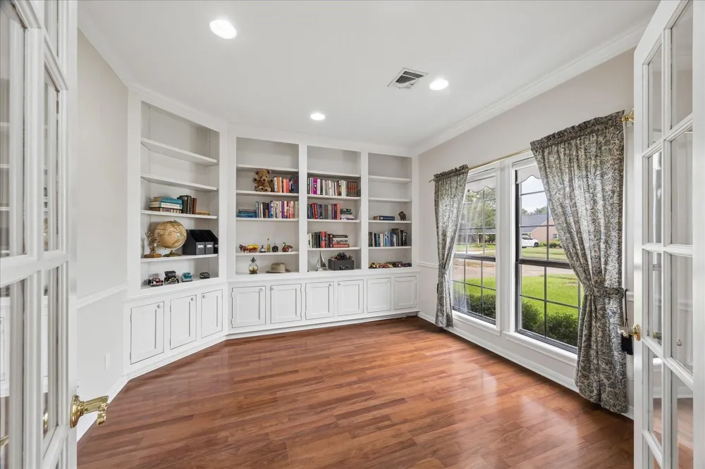 2415 Green Tee Drive Pearland, TX 77581