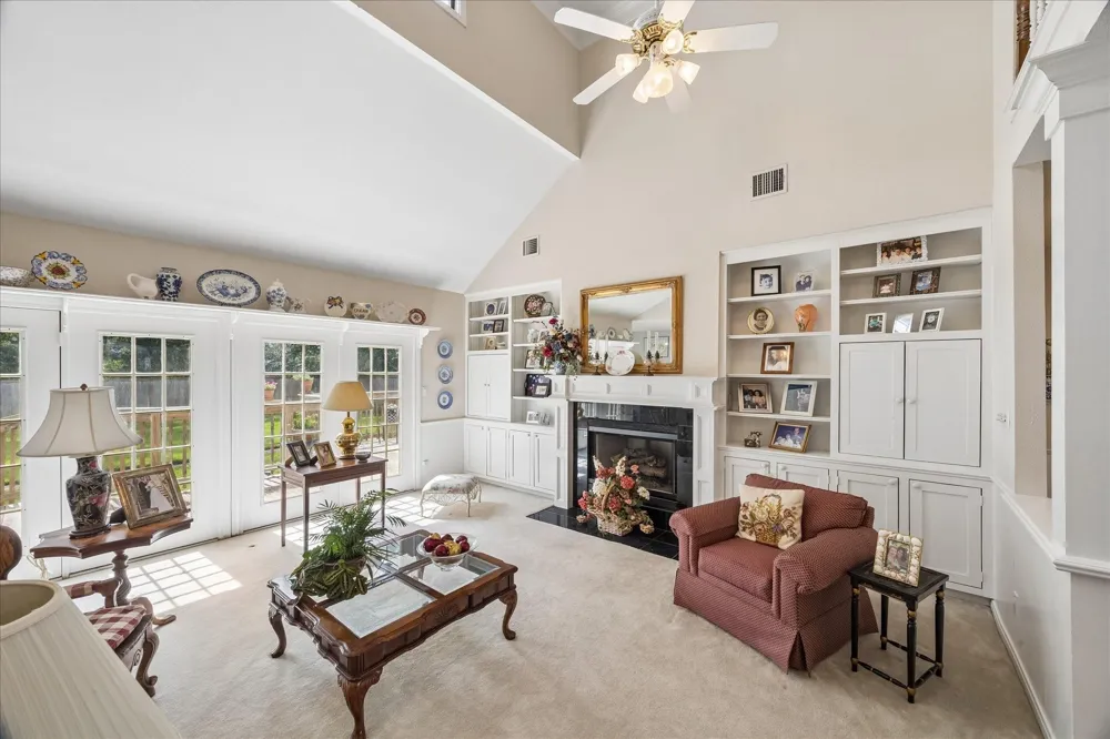 2415 Green Tee Drive Pearland, TX 77581