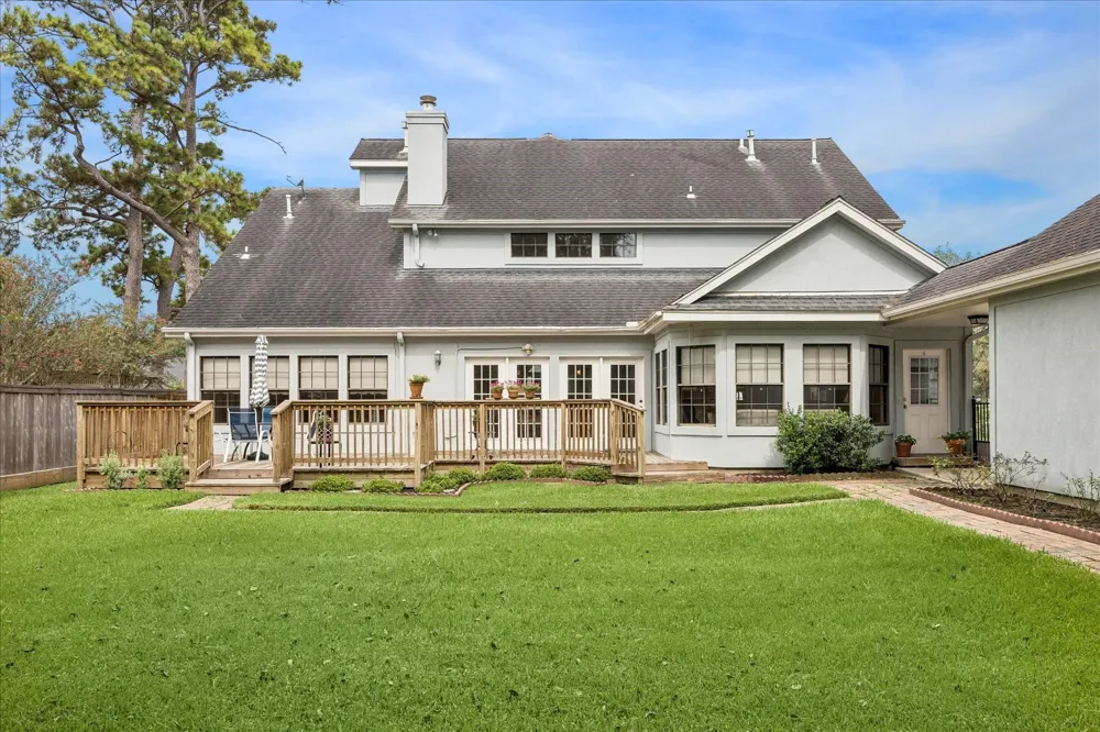 2415 Green Tee Drive Pearland, TX 77581