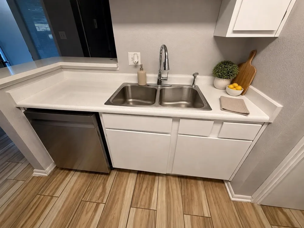 260 El Dorado Boulevard #607 Houston, TX 77598
