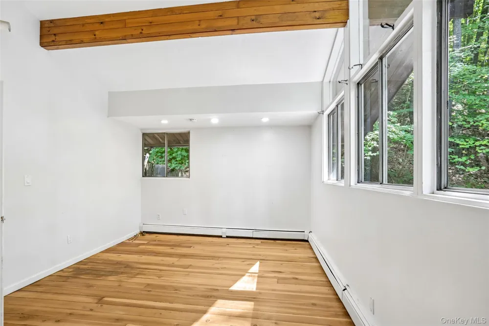 951 Haverstraw Road Suffern, NY 10901