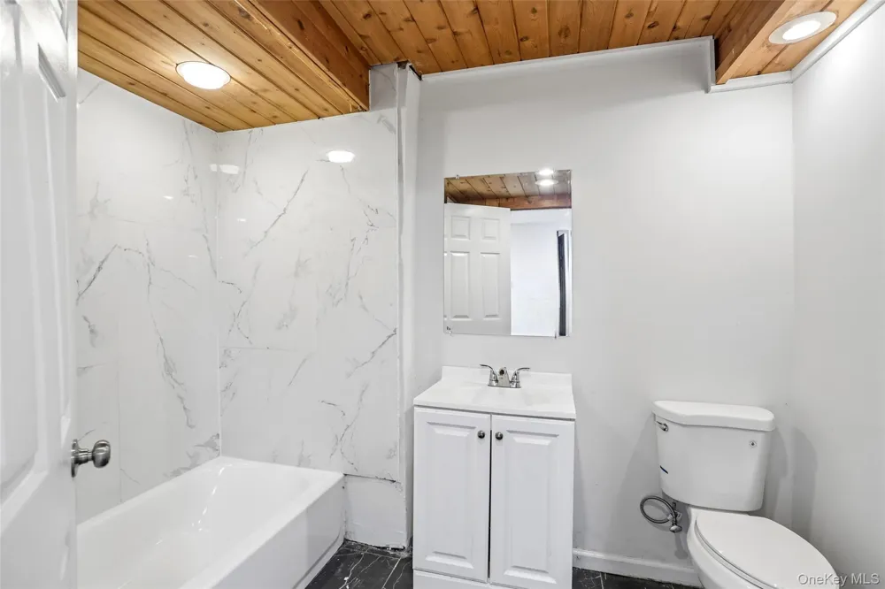 951 Haverstraw Road Suffern, NY 10901