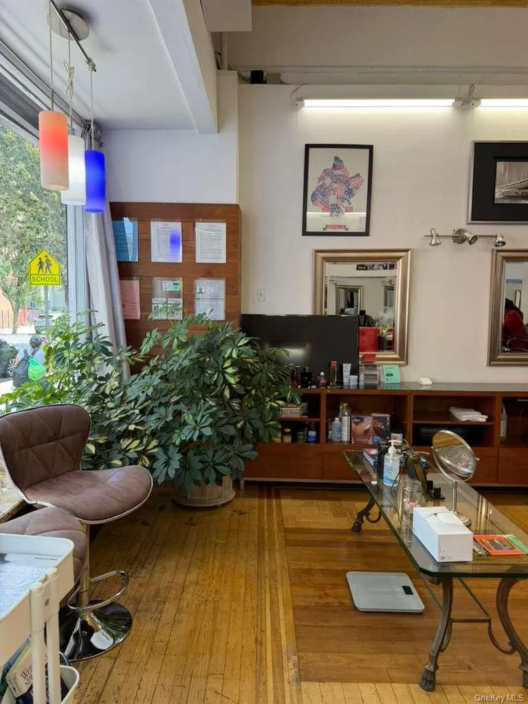 104 Saratoga Avenue Brooklyn, NY 11233