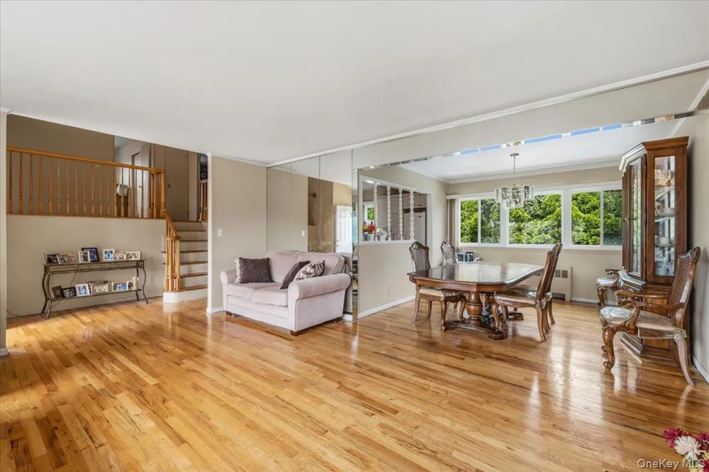 26 Margaret Road Massapequa, NY 11758