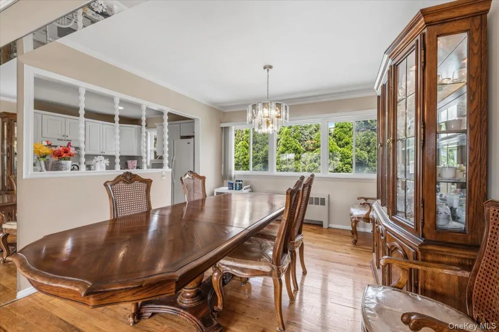 26 Margaret Road Massapequa, NY 11758