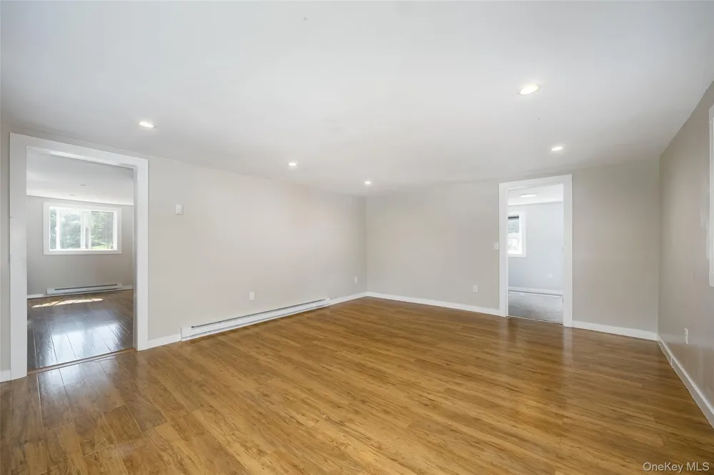 4 Stoley Lane Malden on Hudson, NY 12477