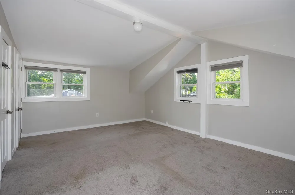 4 Stoley Lane Malden on Hudson, NY 12477