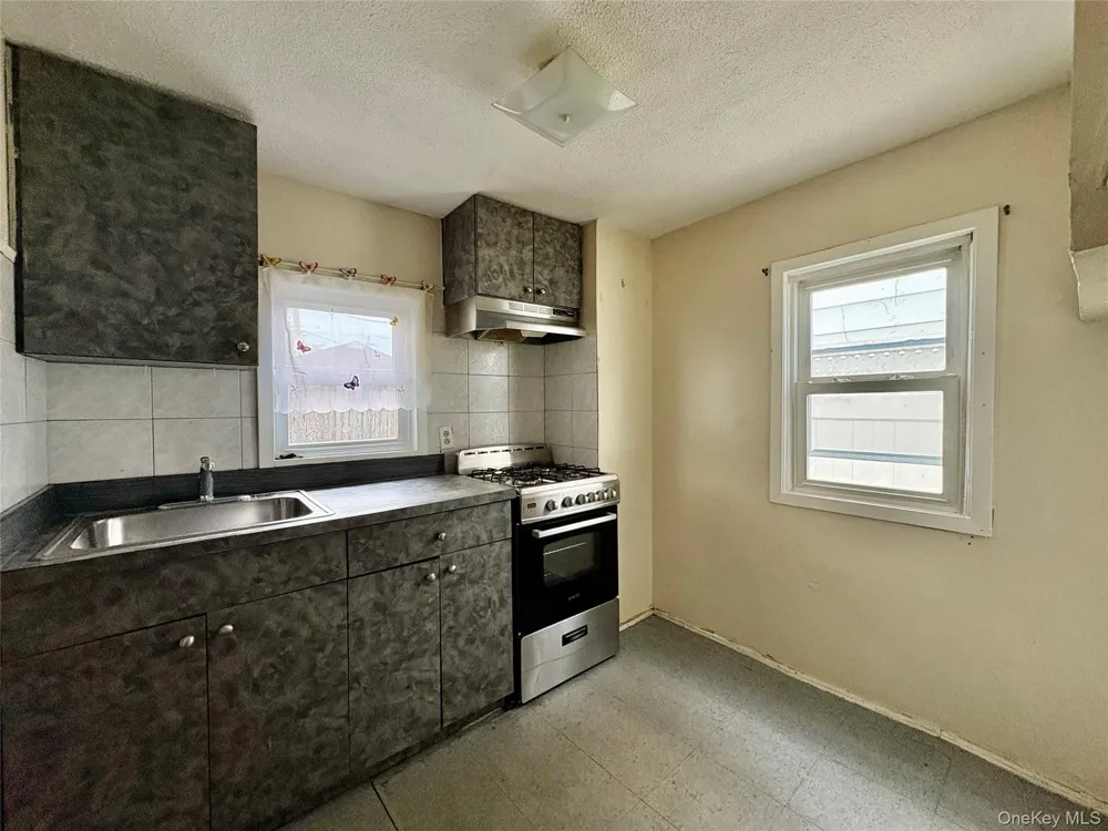 Address Not Shown Valley Stream, NY 11580