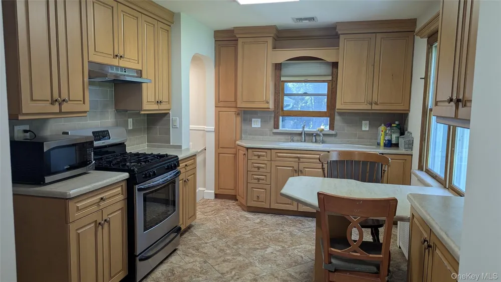 362 Strawtown Road West Nyack, NY 10994