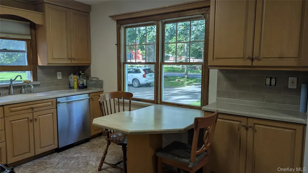362 Strawtown Road West Nyack, NY 10994