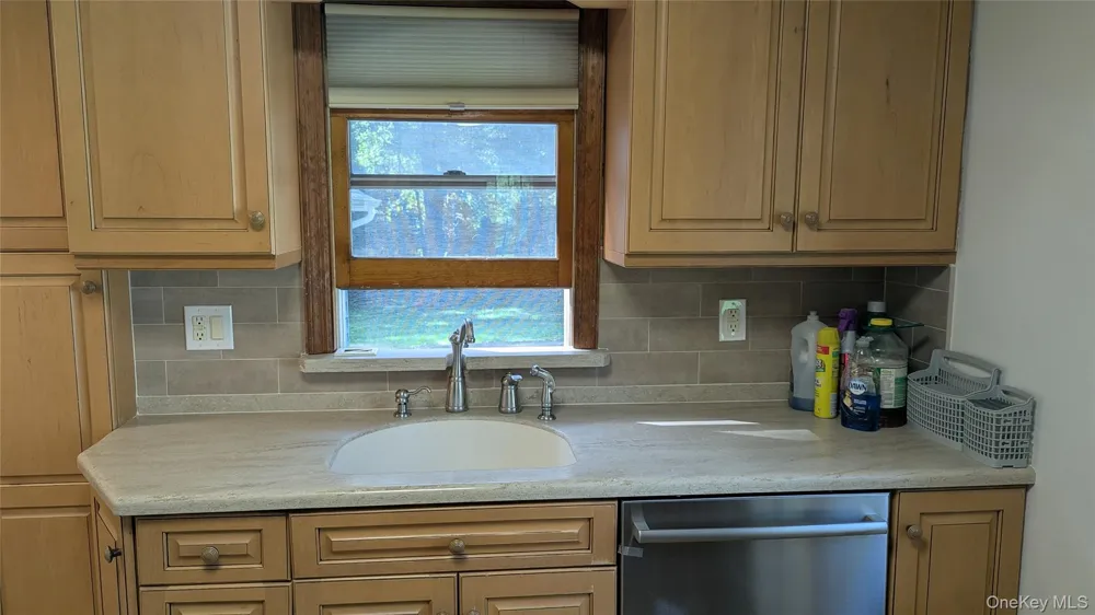 362 Strawtown Road West Nyack, NY 10994