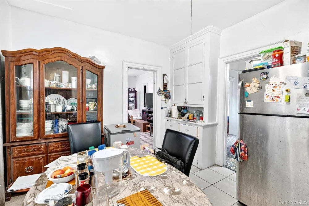 759 E 221st Street Bronx, NY 10467