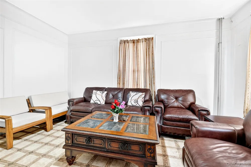 759 E 221st Street Bronx, NY 10467