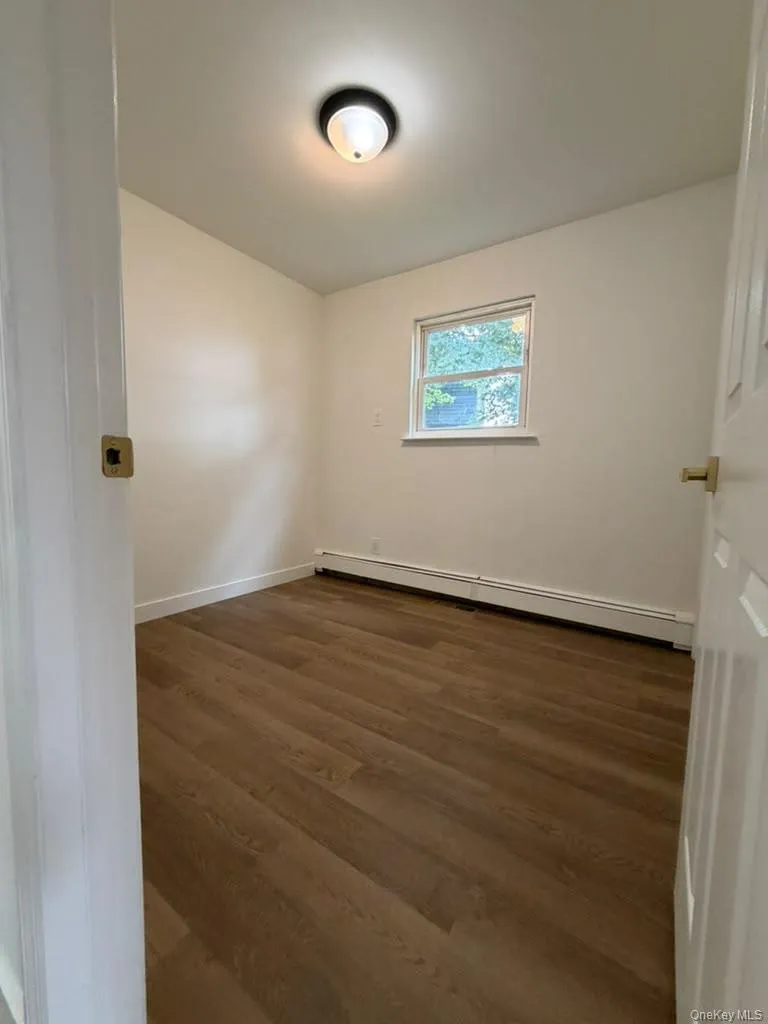 2602 Knickerbocker Avenue Medford, NY 11763