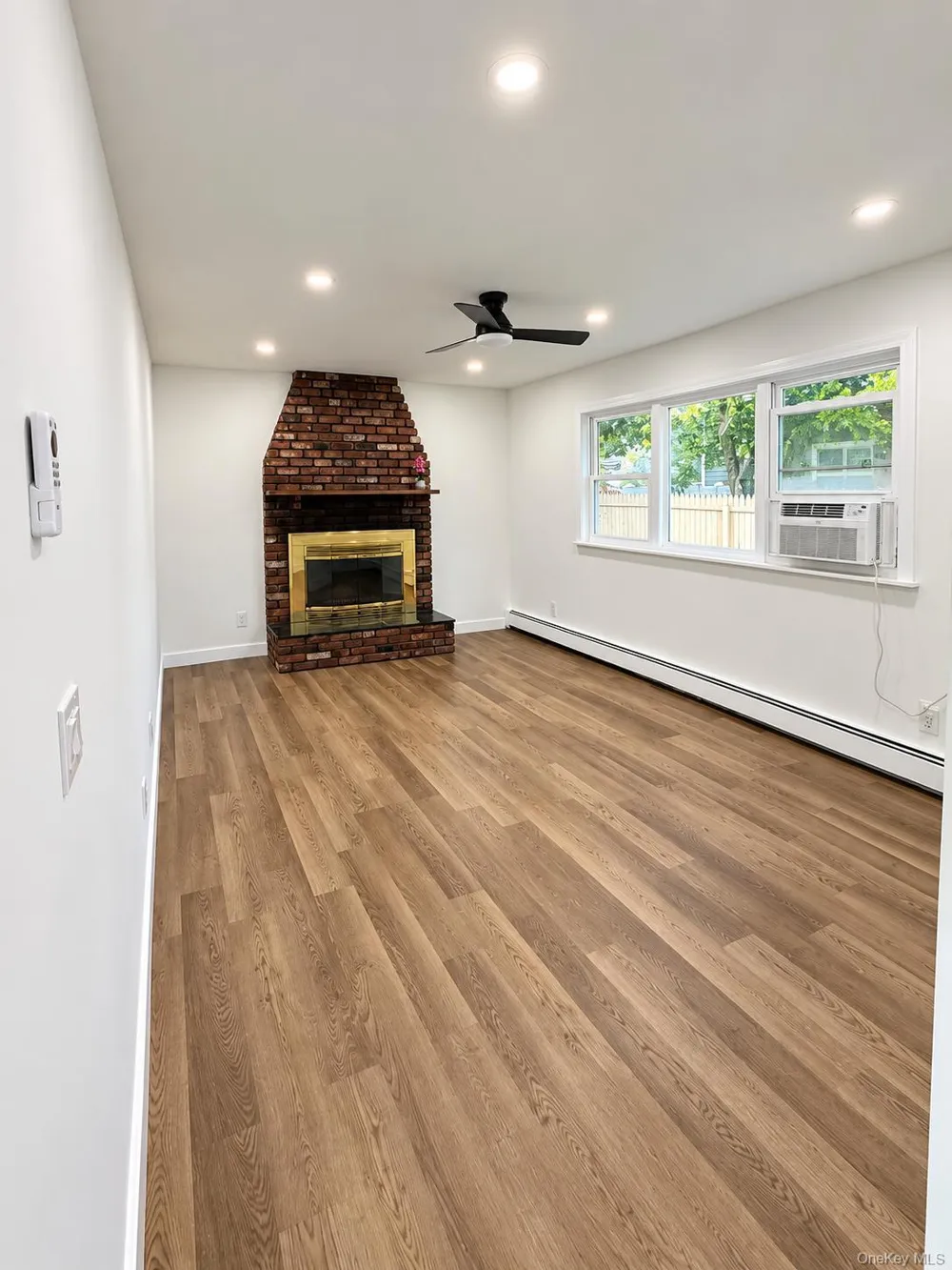2602 Knickerbocker Avenue Medford, NY 11763