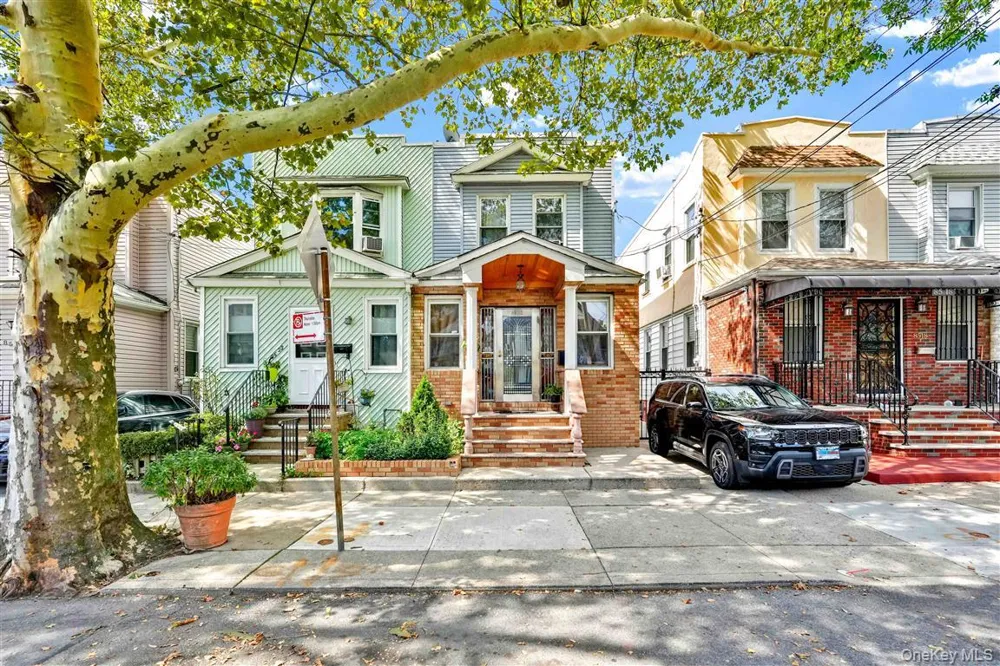 85-20 131st Street Kew Gardens, NY 11415