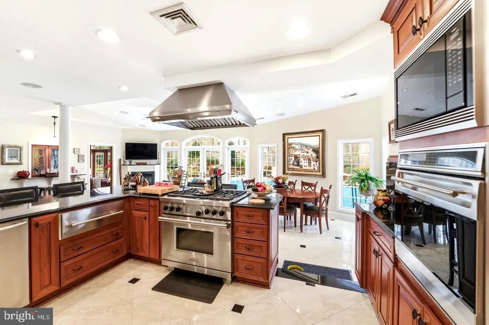 304 CHESAPEAKE DRIVE Great Falls, VA 22066
