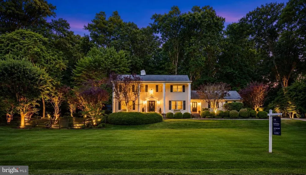 304 CHESAPEAKE DRIVE Great Falls, VA 22066