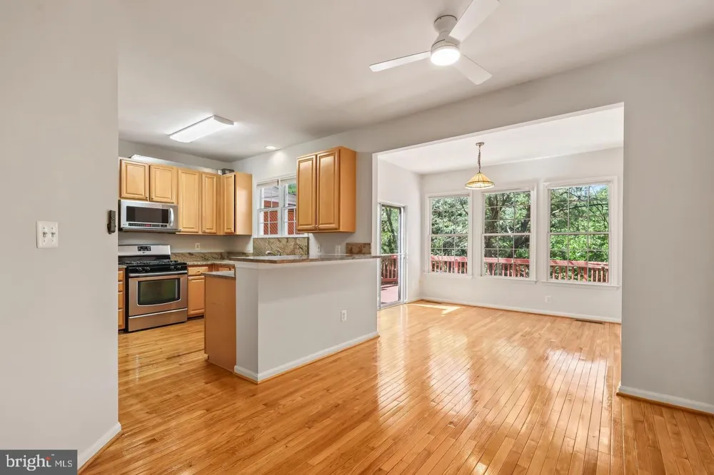 20951 CHEROKEE TERRACE Sterling, VA 20165