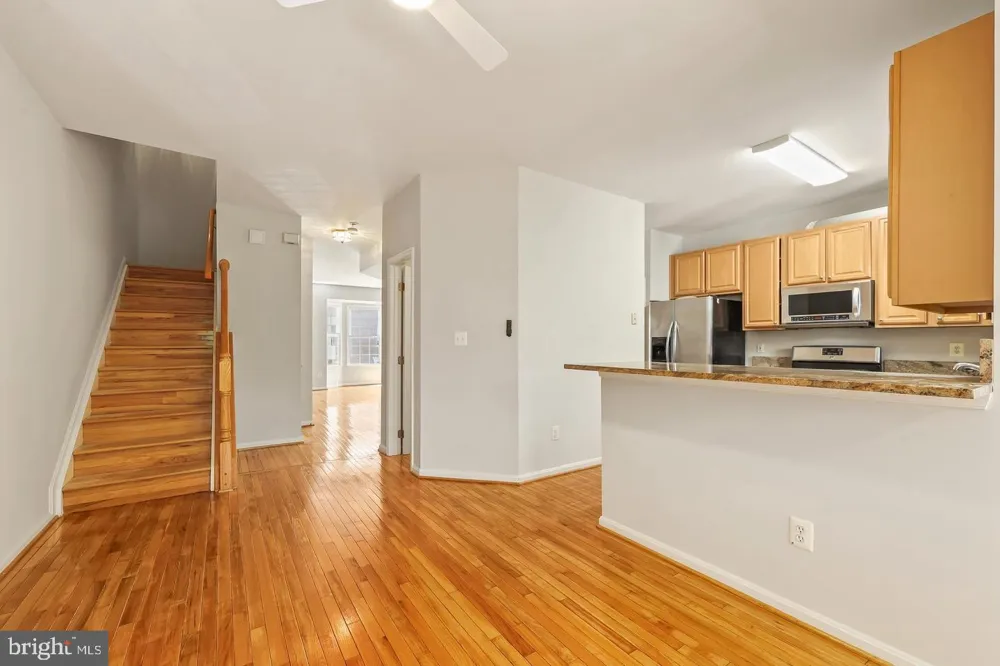 20951 CHEROKEE TERRACE Sterling, VA 20165