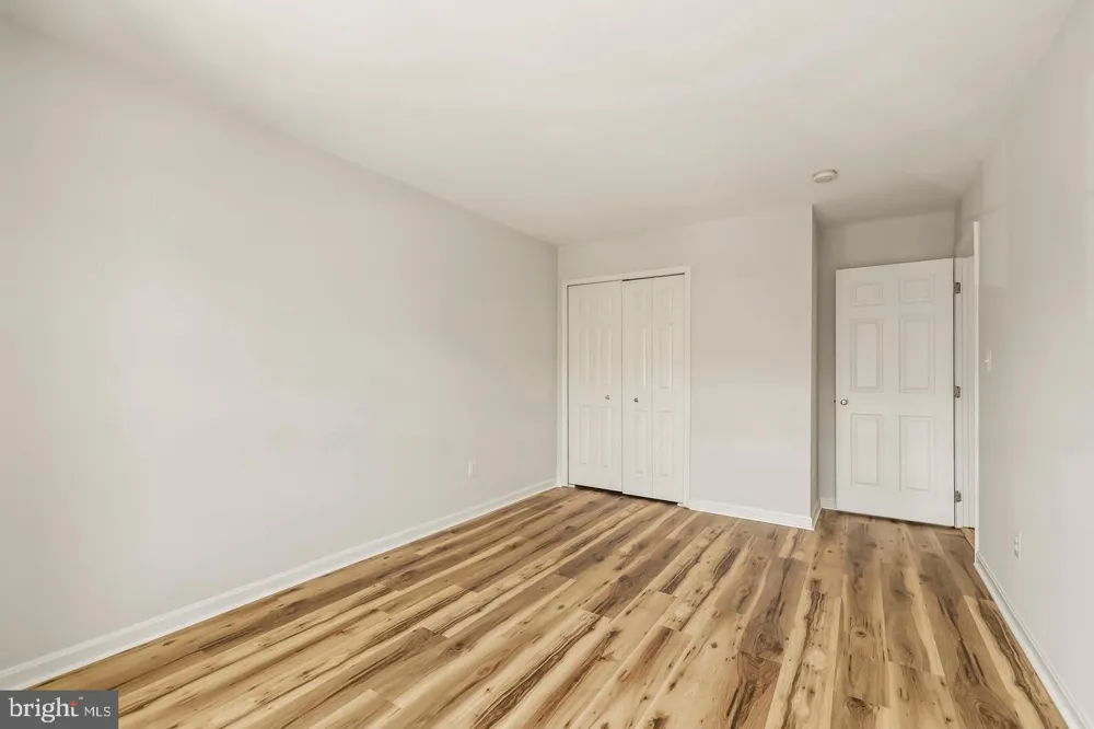 20951 CHEROKEE TERRACE Sterling, VA 20165