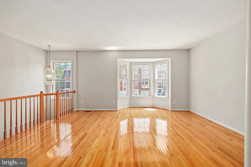 20951 CHEROKEE TERRACE Sterling, VA 20165