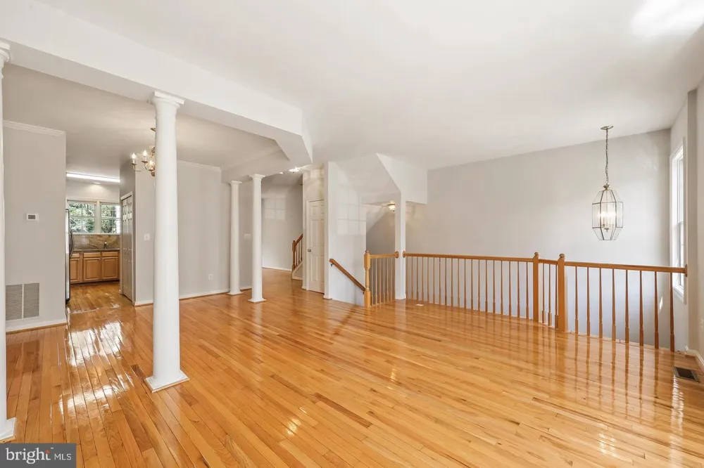 20951 CHEROKEE TERRACE Sterling, VA 20165