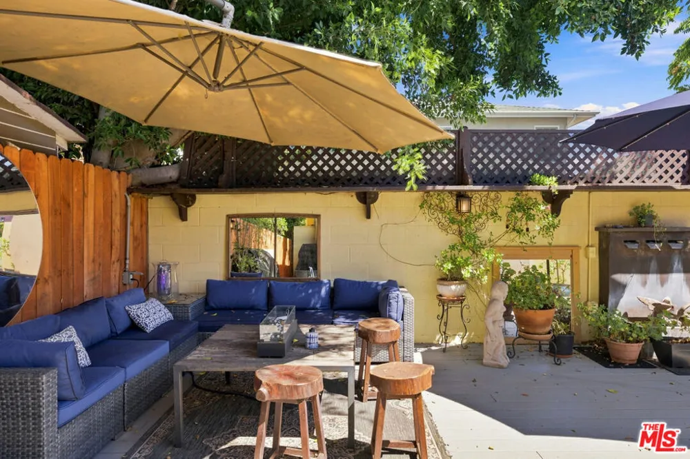 1848 Oxford Avenue Pasadena, CA 91104