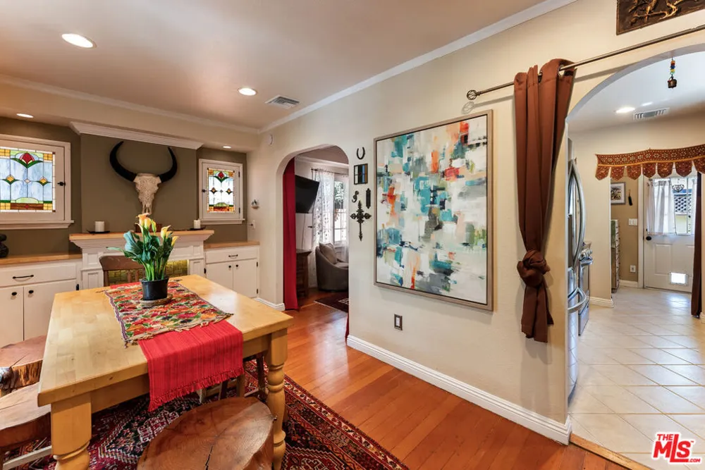 1848 Oxford Avenue Pasadena, CA 91104