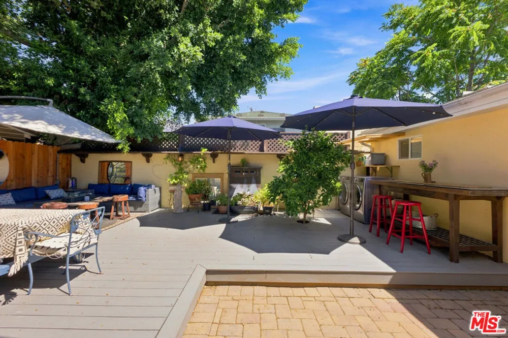 1848 Oxford Avenue Pasadena, CA 91104