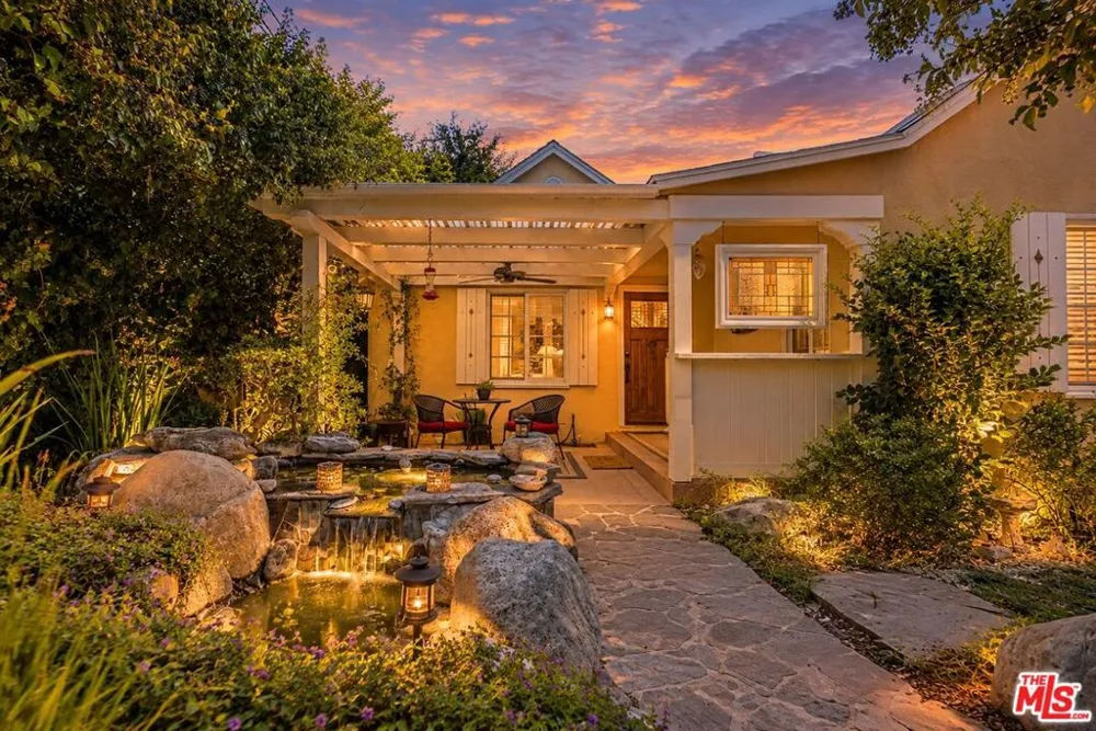 1848 Oxford Avenue Pasadena, CA 91104