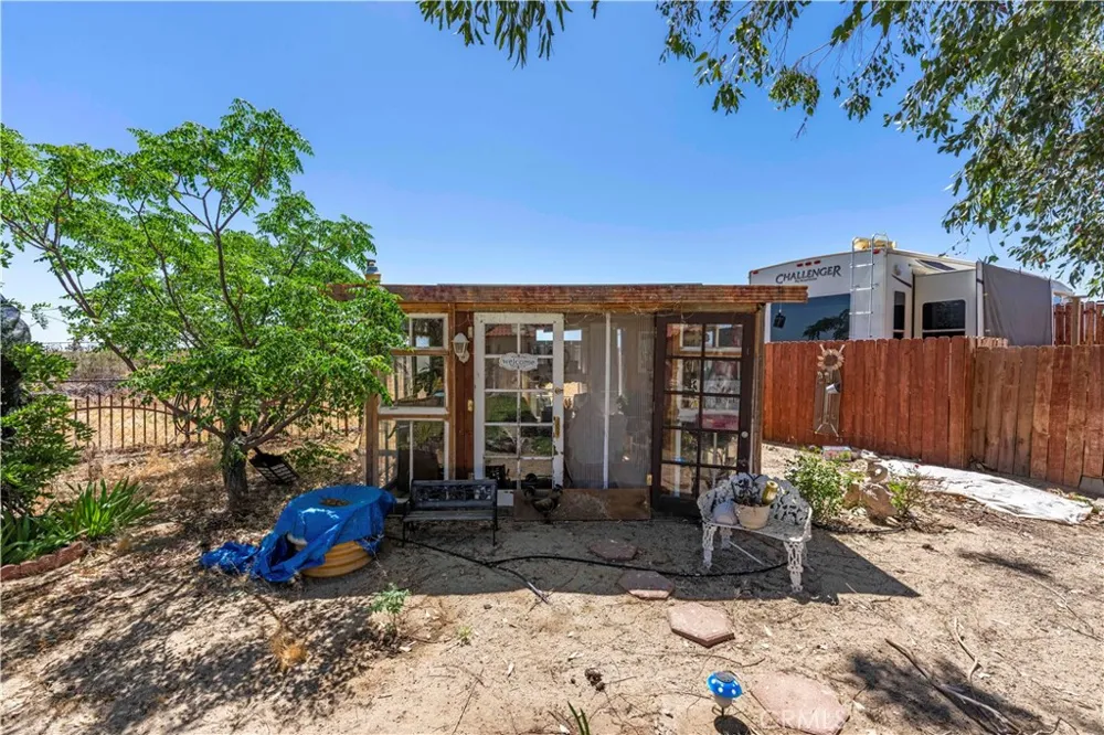 37350 115th Street E Littlerock, CA 93543