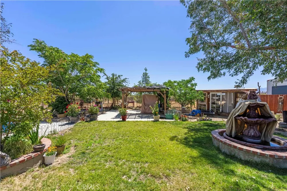 37350 115th Street E Littlerock, CA 93543