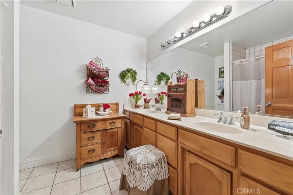 37350 115th Street E Littlerock, CA 93543