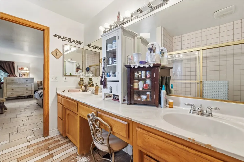 37350 115th Street E Littlerock, CA 93543