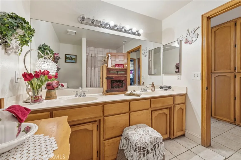 37350 115th Street E Littlerock, CA 93543
