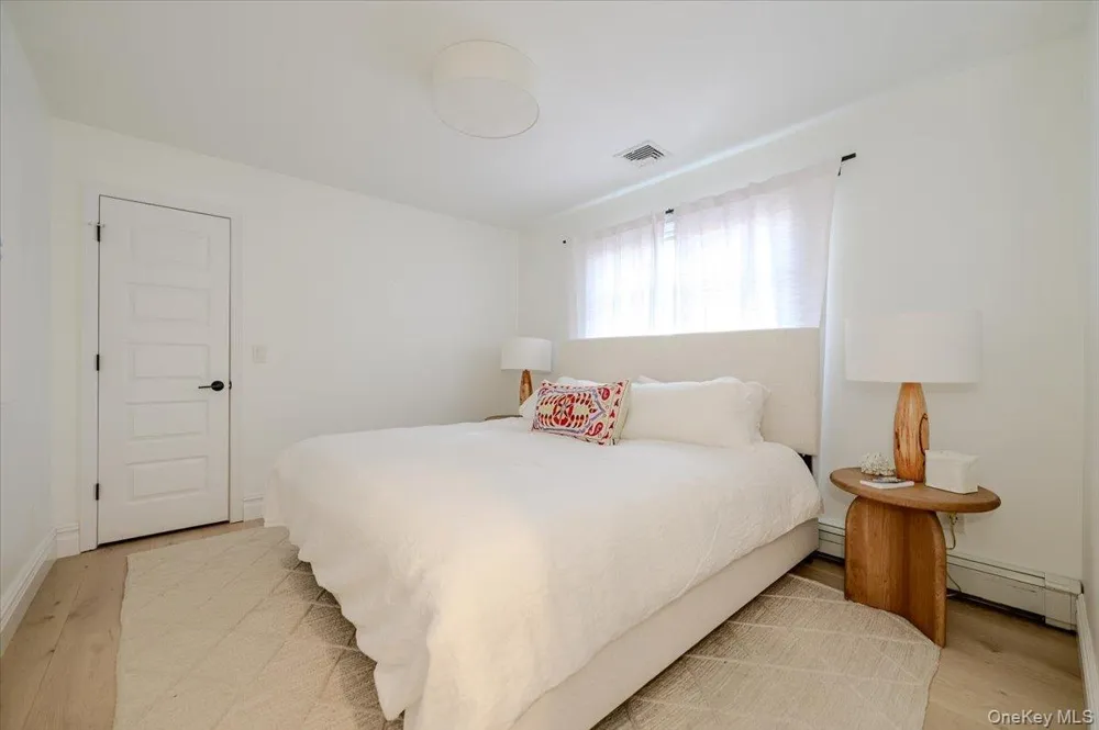 59 Woodhail Lido Beach, NY 11561