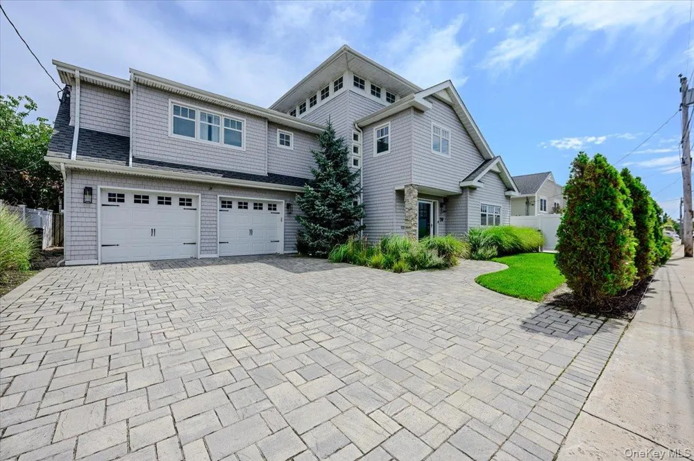 59 Woodhail Lido Beach, NY 11561