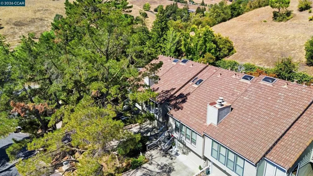 2 Heritage Oaks Rd Pleasant Hill, CA 94523