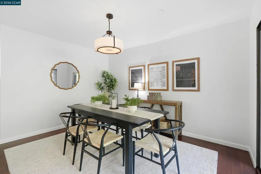 2 Heritage Oaks Rd Pleasant Hill, CA 94523