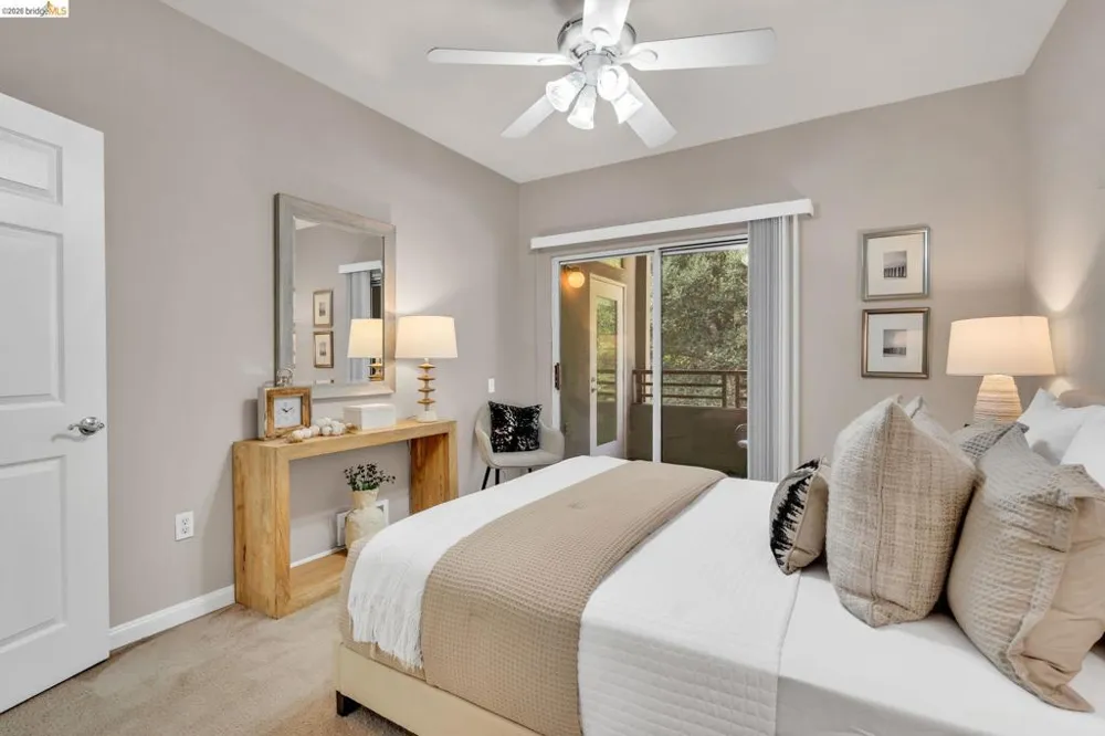 320 Caldecott #217 Oakland, CA 94618