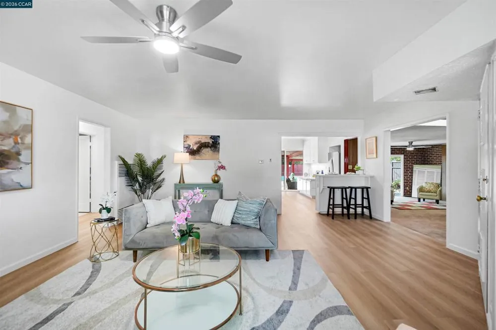 1193 Almendra Court Concord, CA 94518