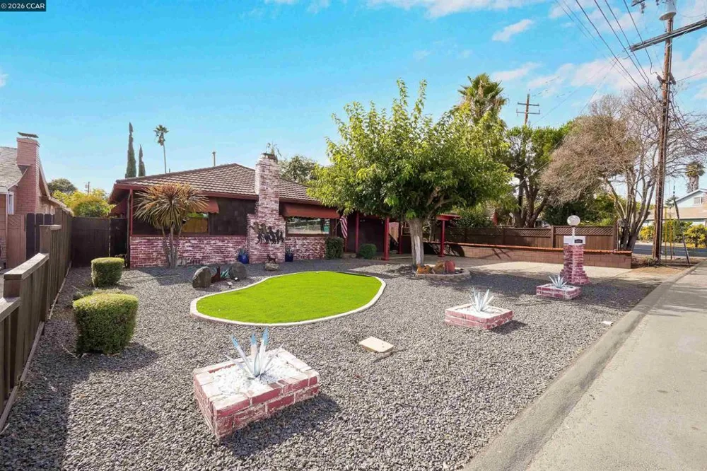 1193 Almendra Court Concord, CA 94518
