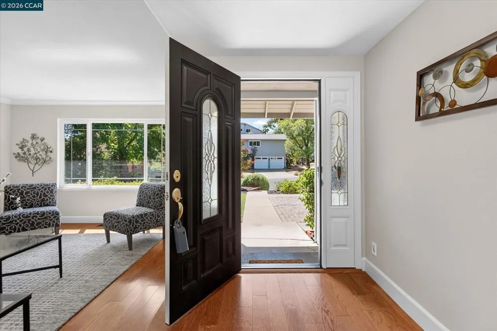 1572 Fieldcrest Dr Pleasant Hill, CA 94523