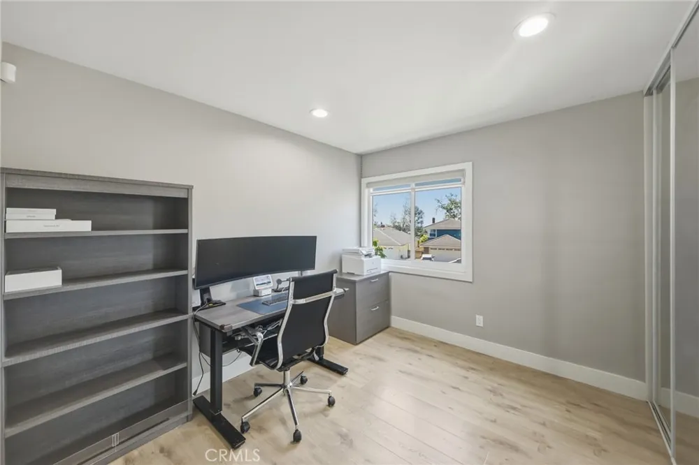 2106 Greenwood Court Fullerton, CA 92833