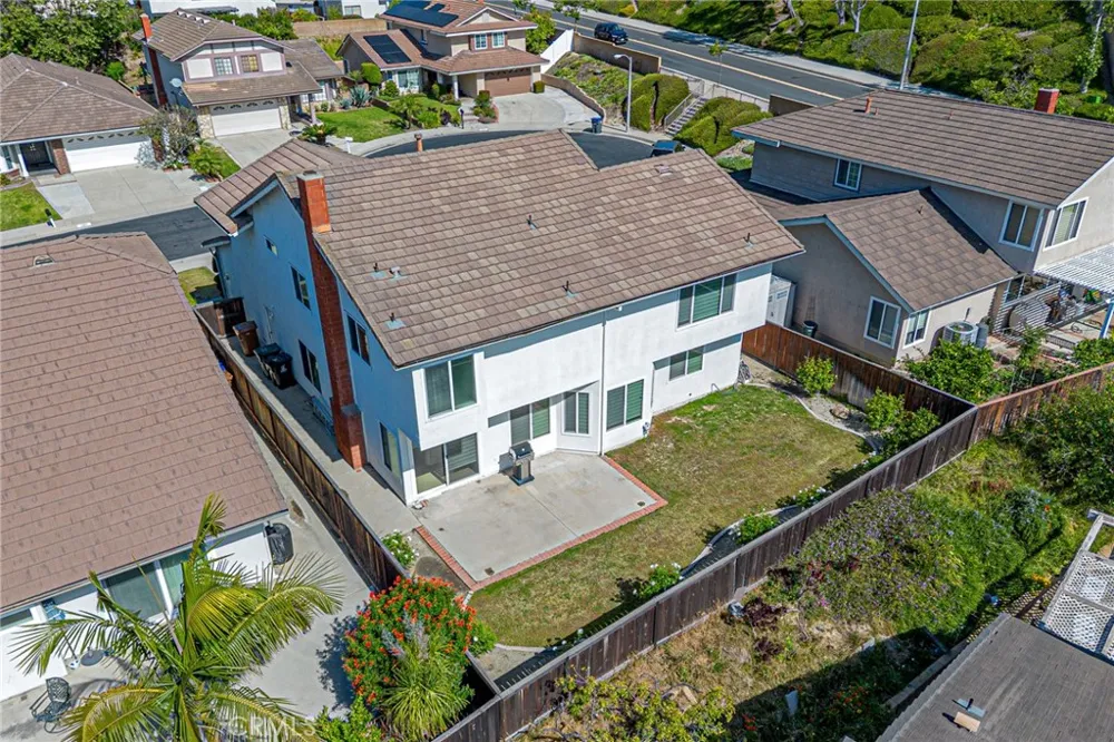 2106 Greenwood Court Fullerton, CA 92833