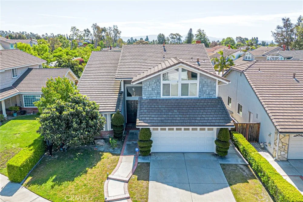 2106 Greenwood Court Fullerton, CA 92833