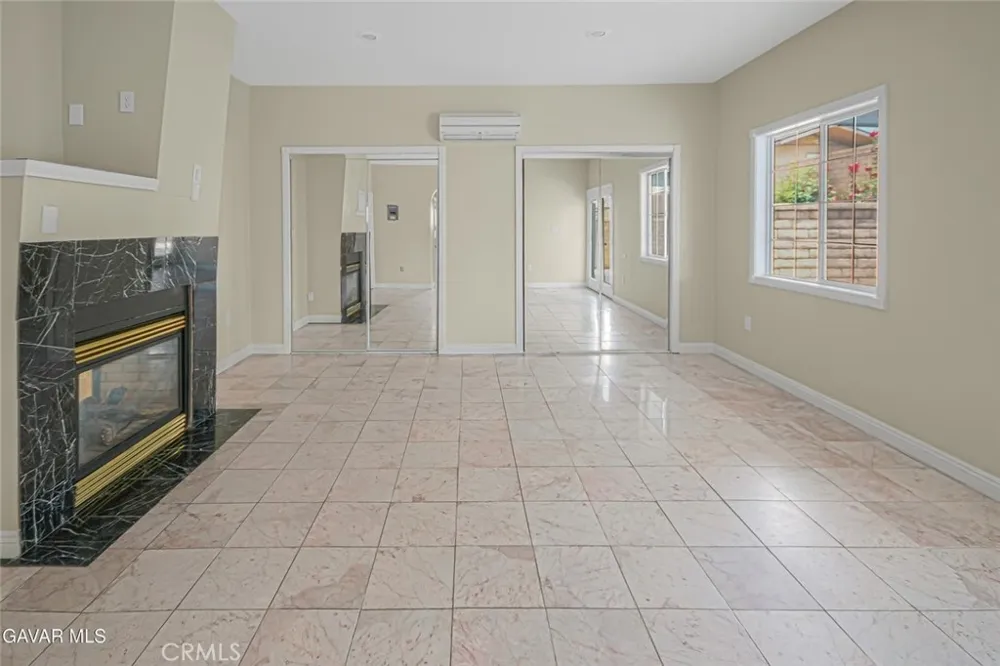 2810 Juniper Drive Palmdale, CA 93550